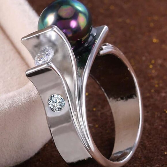 Jewelry - BLACK PEARL WEDDING RING